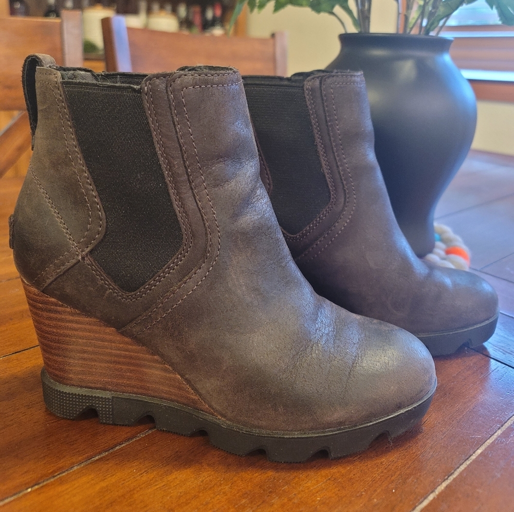 Sorel Joan Uptown Chelsea Wedge!!